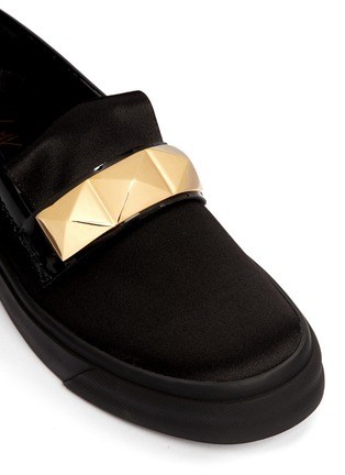 Detail View - Click To Enlarge - 73426 - 'London' stud patent leather double satin skate slip-ons