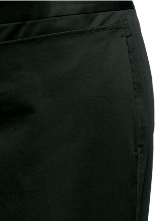 Detail View - Click To Enlarge - 3.1 PHILLIP LIM - Apron front twill cropped pants