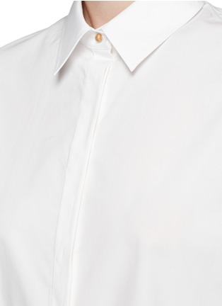 Detail View - Click To Enlarge - THE ROW - 'Dison' wooden button cotton poplin shirt