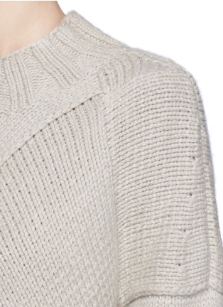 Detail View - Click To Enlarge - THE ROW - 'Bettie' oversize cashmere knit sweater