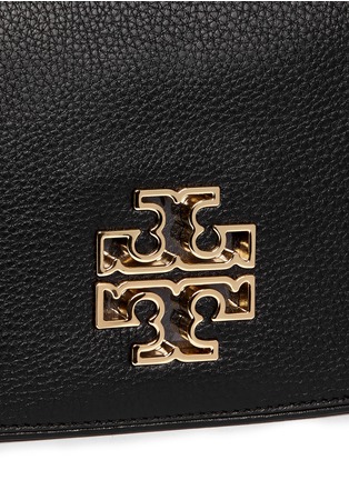Detail View - Click To Enlarge - TORY BURCH - 'Britton' pebbled leather clutch