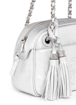 Detail View - Click To Enlarge - TORY BURCH - 'Thea' metallic leather crossbody bag