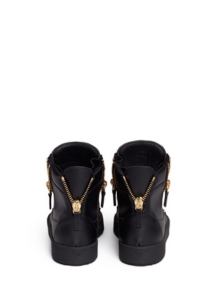Back View - Click To Enlarge - 73426 - 'London' curb chain leather sneakers