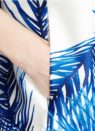 Detail View - Click To Enlarge - TORY BURCH - Baltic print silk gazar top