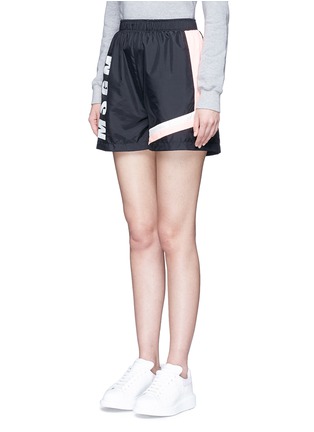 Front View - Click To Enlarge - MSGM - Stripe logo print windbreaker shorts