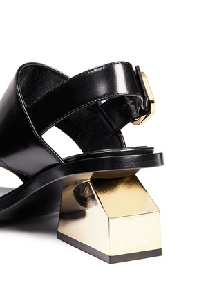 Detail View - Click To Enlarge - MARNI - Notched metal heel leather sandals