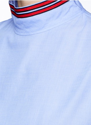 Detail View - Click To Enlarge - CÉDRIC CHARLIER - Woven trim stand collar poplin top