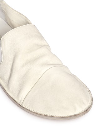 Detail View - Click To Enlarge - MARSÈLL - 'Strasacco' toe cap leather slip-ons