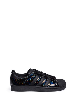 Main View - Click To Enlarge - ADIDAS - 'Superstar' holographic leather sneakers