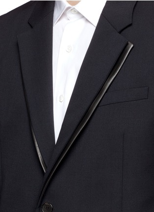 Detail View - Click To Enlarge - MC Q - 'Ghosting Curtis' double lapel blazer