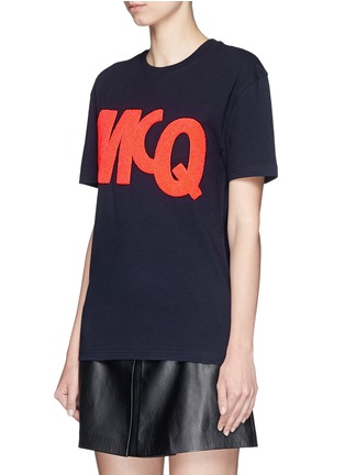 Front View - Click To Enlarge - MC Q - Logo bouclé appliqué T-shirt