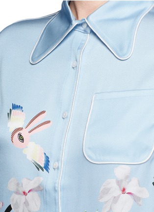 Detail View - Click To Enlarge - HELEN LEE - Flying bunny print silk pyjama shirt