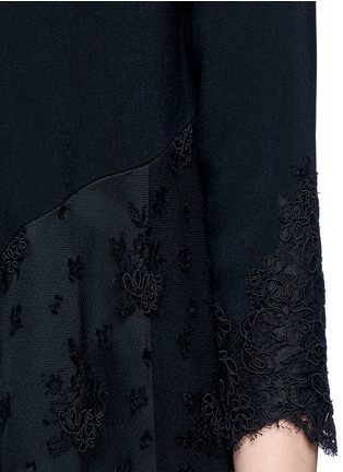 Detail View - Click To Enlarge - VICTOR ALFARO - Asymmetric lace crepe dress
