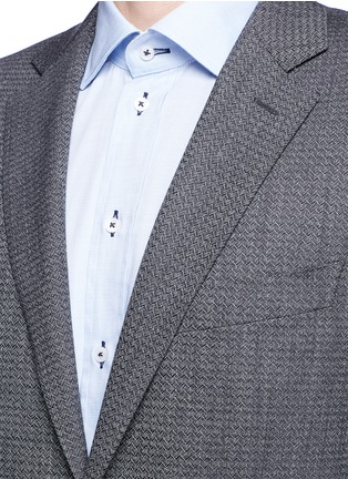 Detail View - Click To Enlarge - CANALI - 'Travel' chevron stripe wool suit