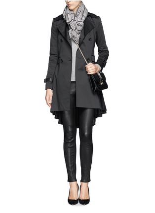 Detail View - Click To Enlarge - ALICE & OLIVIA - Leather storm flap pleat back trench coat