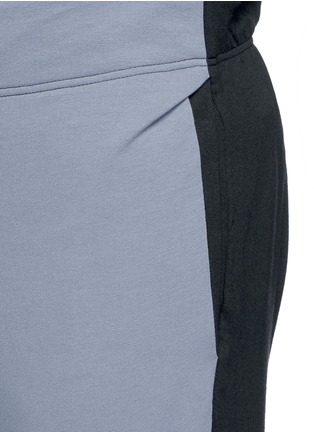 Detail View - Click To Enlarge - 73119 - Colourblack raised pocket jogging pants