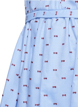 Detail View - Click To Enlarge - VICTORIA, VICTORIA BECKHAM - Bow fil coupé chambray camisole dress