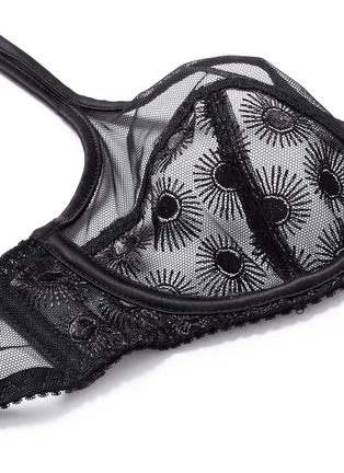 Detail View - Click To Enlarge - L'AGENT - 'Casie' starburst embroidery tulle plunge bra