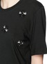 Detail View - Click To Enlarge - MARKUS LUPFER - 'Beaded Bees' sequin embellished Alex T-shirt