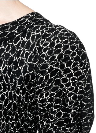 Detail View - Click To Enlarge - ALAÏA - 'Asteroide' abstract pattern flare dress
