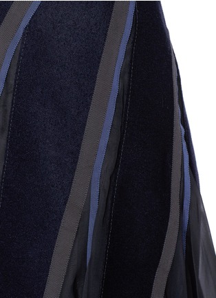 Detail View - Click To Enlarge - SACAI - Chiffon insert belted flare skirt