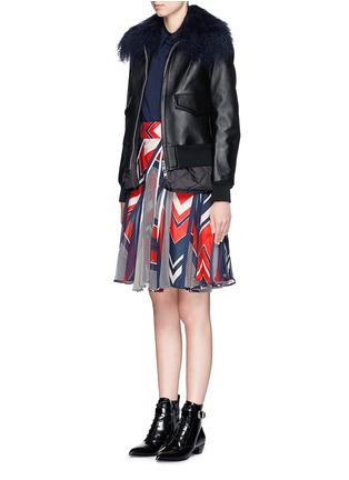 Figure View - Click To Enlarge - SACAI - Chiffon panel geometric print cotton blend skirt