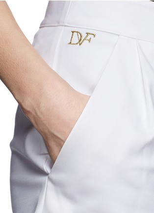 Detail View - Click To Enlarge - DIANE VON FURSTENBERG - 'Hattie' logo embroidery cotton blend shorts