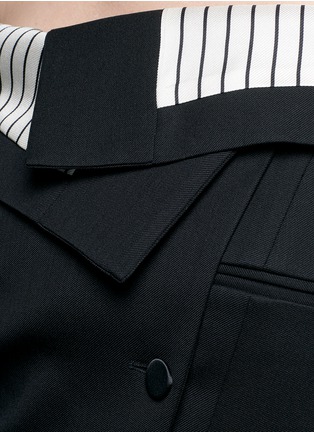 Detail View - Click To Enlarge - MONSE - Off-shoulder virgin wool blend tuxedo jacket