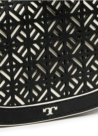 Detail View - Click To Enlarge - TORY BURCH - 'Fret-T' cutout leather saddle bag
