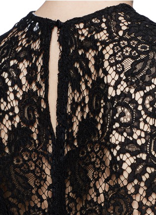 Detail View - Click To Enlarge - VICTORIA BECKHAM - Corded floral lace T-shirt