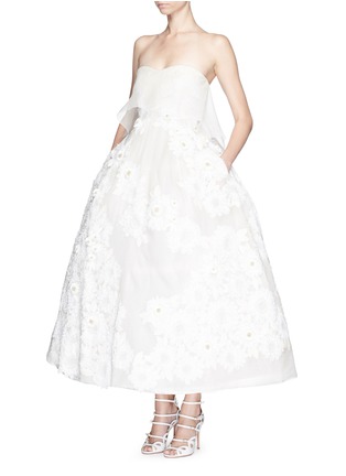 Figure View - Click To Enlarge - DELPOZO - Made-to-Order<br/><br/>Floral embroidery organdy layer bridal gown