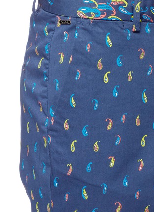 Detail View - Click To Enlarge - SCOTCH & SODA - Paisley print cotton twill shorts