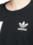 Detail View - Click To Enlarge - ADIDAS - Colourblock stripe print cropped T-shirt