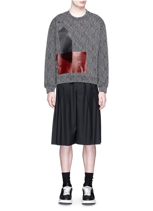 Figure View - Click To Enlarge - MC Q - Triple pleat wool kilt shorts