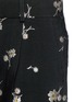 Detail View - Click To Enlarge - CHLOÉ - Flower jacquard crepe shorts
