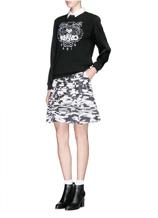 Figure View - Click To Enlarge - KENZO - Spray stripe print twill flare skirt
