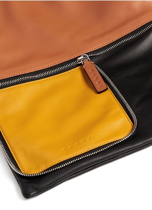 Detail View - Click To Enlarge - MARNI - 'Fold' small acrylic handle colourblock leather bag