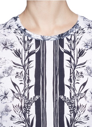 Detail View - Click To Enlarge - TORY BURCH - 'Connie' botanical print Pima cotton T-shirt