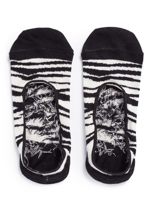 Main View - Click To Enlarge - HAPPY SOCKS - Zebra liner socks