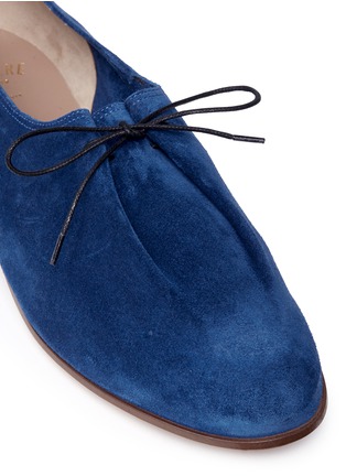 Detail View - Click To Enlarge - SOLOVIERE - 'Matthieu' suede wallaby shoes