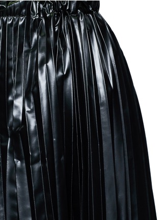 Detail View - Click To Enlarge - TOGA ARCHIVES - Tie waist laminated effect pleated midi skirt