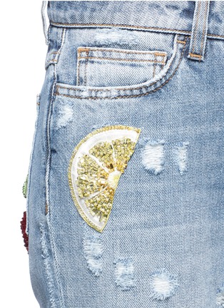 Detail View - Click To Enlarge - - - Fruit and cocktail embroidered cropped ripped jeans