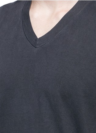 Detail View - Click To Enlarge - JAMES PERSE - V-neck cotton T-shirt