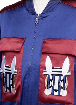 Detail View - Click To Enlarge - HELEN LEE - 'Bad Bunny' embroidered colourblock bomber jacket