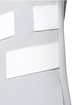 Detail View - Click To Enlarge - COMME MOI - Asymmetric stripe sleeveless crepe top
