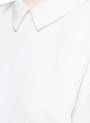 Detail View - Click To Enlarge - COMME MOI - Point collar pleated midi dress