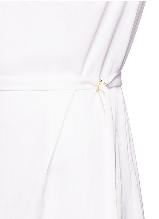 Detail View - Click To Enlarge - COMME MOI - Point collar pleated midi dress