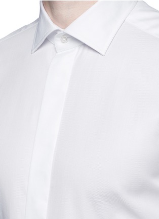 Detail View - Click To Enlarge - ARMANI COLLEZIONI - Textured cotton tuxedo shirt