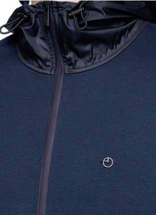 Detail View - Click To Enlarge - ARMANI COLLEZIONI - Tech fabric sleeve and hood blouson jacket