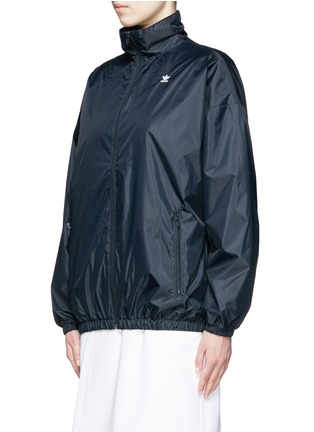 Front View - Click To Enlarge - ADIDAS X HYKE - 'HY Windbreaker' batwing sleeve jacket
